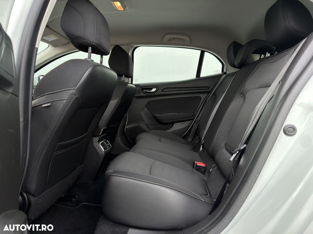 Renault Megane ENERGY dCi 110 EDC BUSINESS - 14