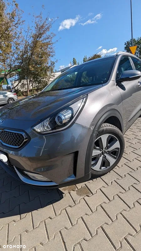 Kia Niro 1.6 GDI Hybrid L - 12