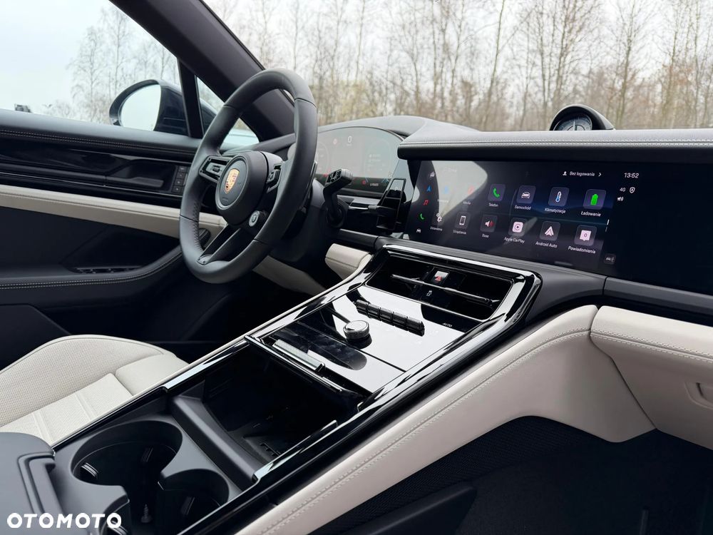 Porsche Panamera 4S E-Hybrid - 28