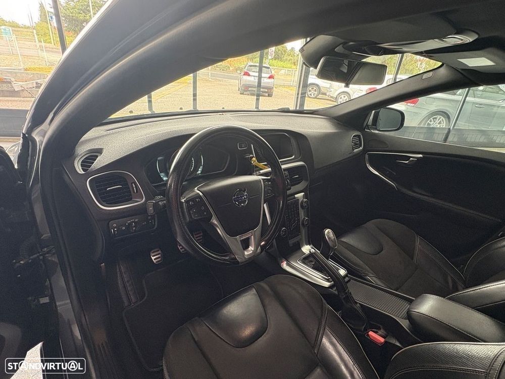 Volvo V40 1.6 D2 R-Design - 14