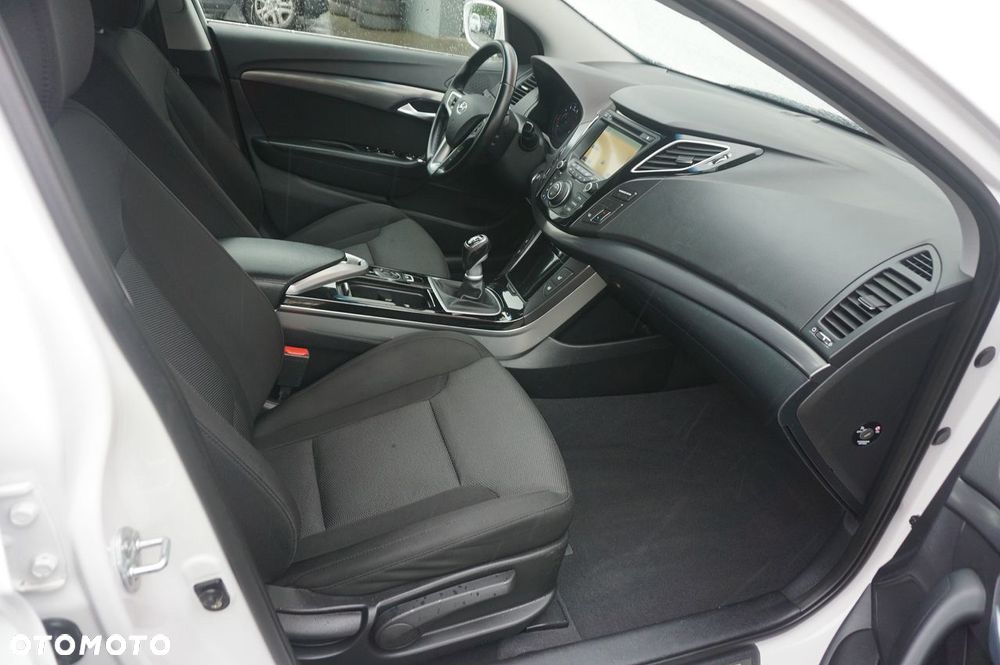 Hyundai i40 1.6 GDI Comfort - 17