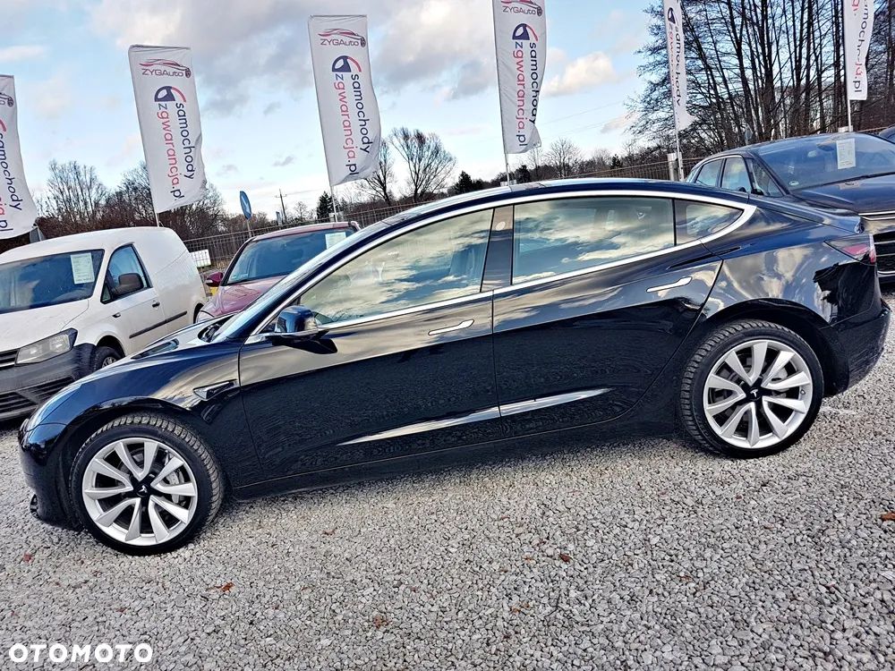 Tesla Model 3 Standard Reichweite Plus Hinterradantrieb - 5