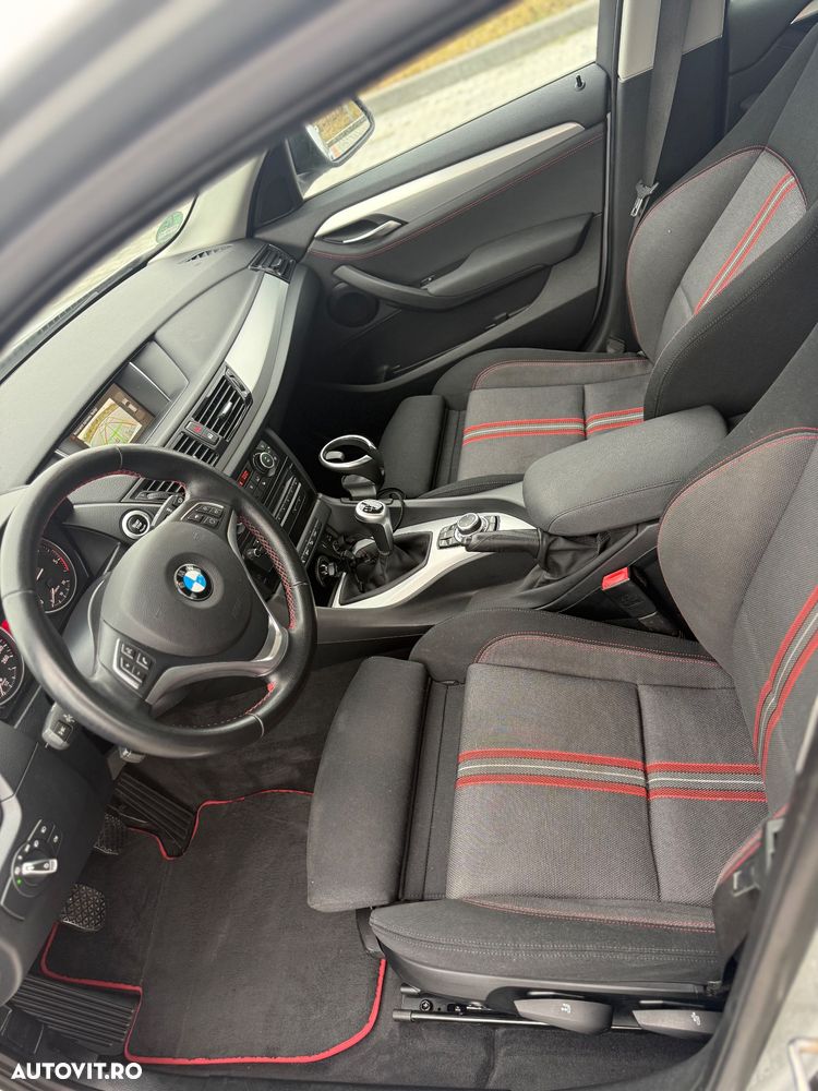 BMW X1 xDrive20d Sport Line - 8