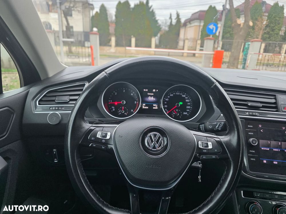 Volkswagen Tiguan 2.0 TDI DPF DSG Comfortline - 9