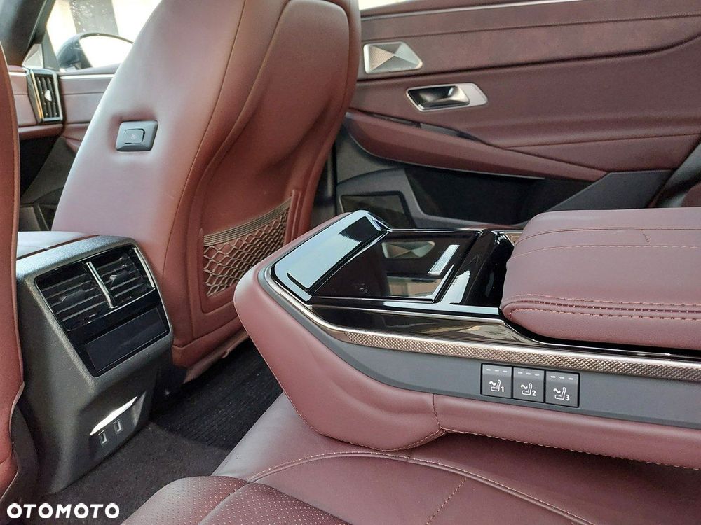 DS Automobiles DS 9 - 20