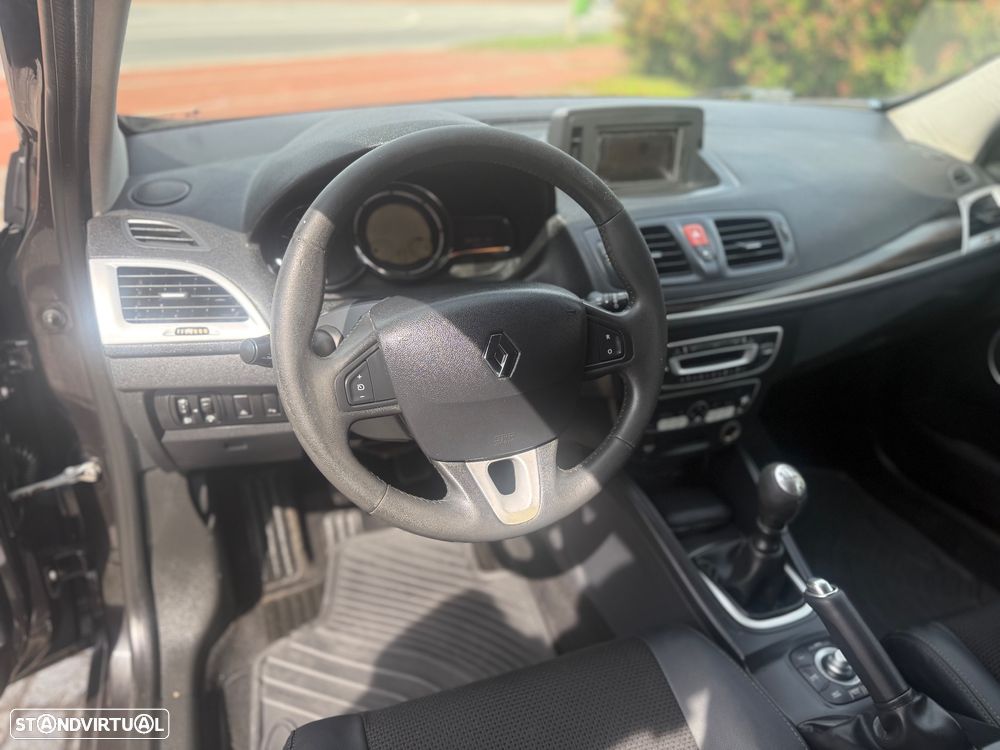 Renault Mégane Coupe 1.5 dCi Dynamique CO2 Champion - 12