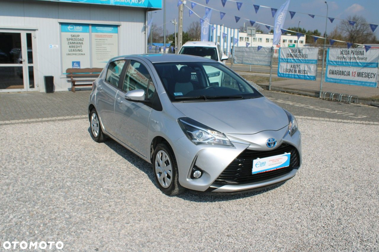 Toyota Yaris - 4