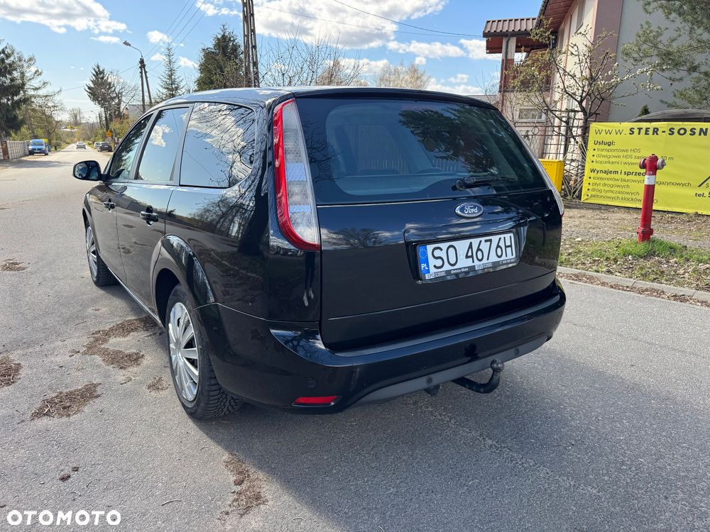 Ford Focus 1.8 FF Ambiente - 18