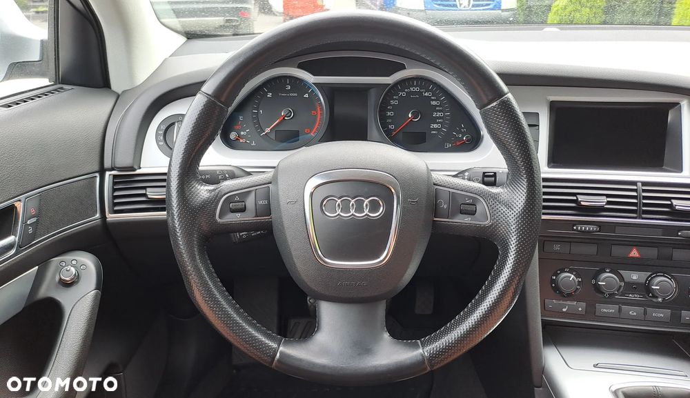 Audi A6 Avant 2.0 TDI - 13