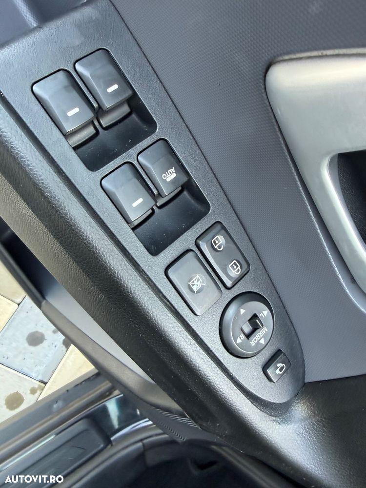 Kia Sportage 1.7 CRDI 2WD Attract - 29