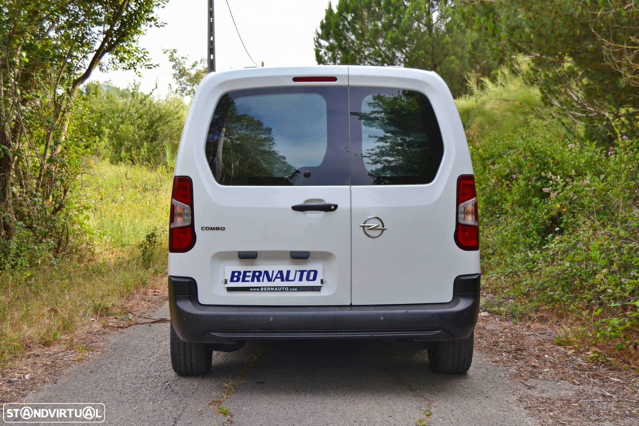 Opel Combo cargo CDTI L2H1 ENJOY - IVA DEDUTÍVEL - 10