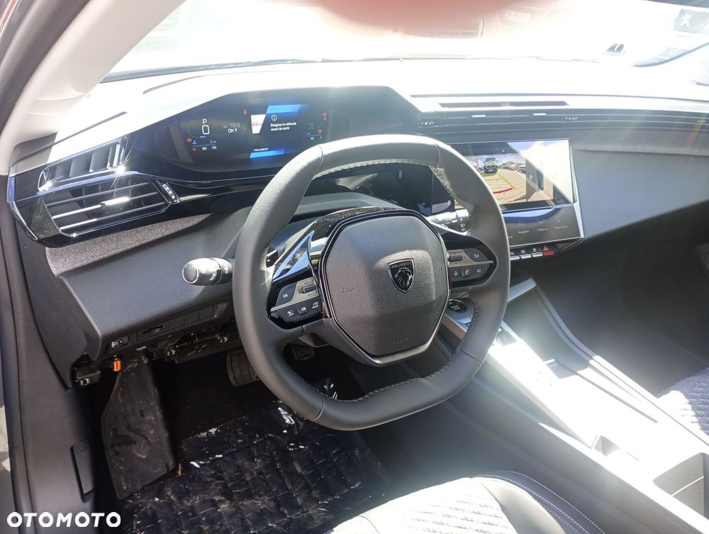Peugeot 308 1.2 mHEV Allure S&S e-DCS6 - 15