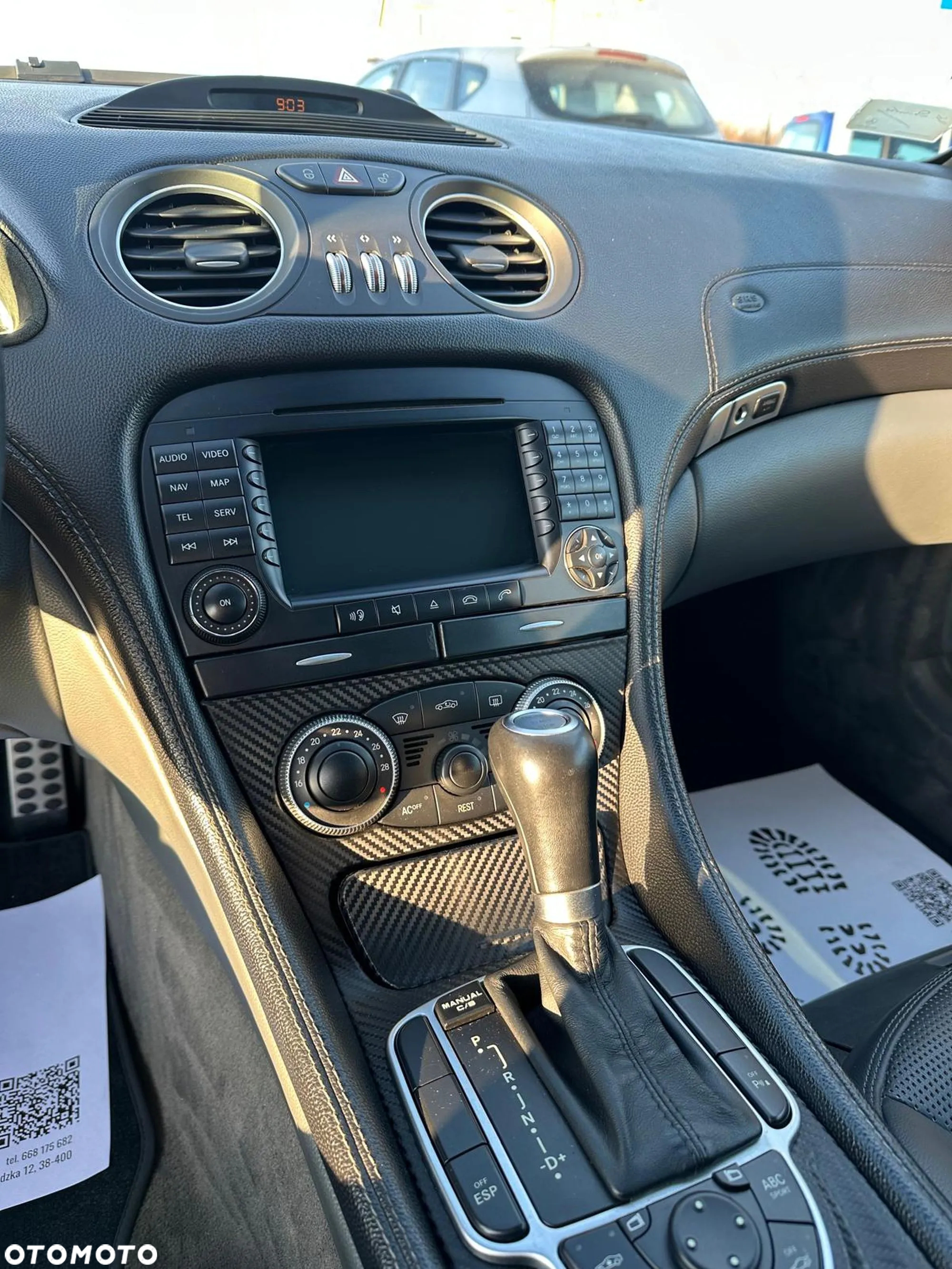 Mercedes-Benz SL 55 AMG - 13