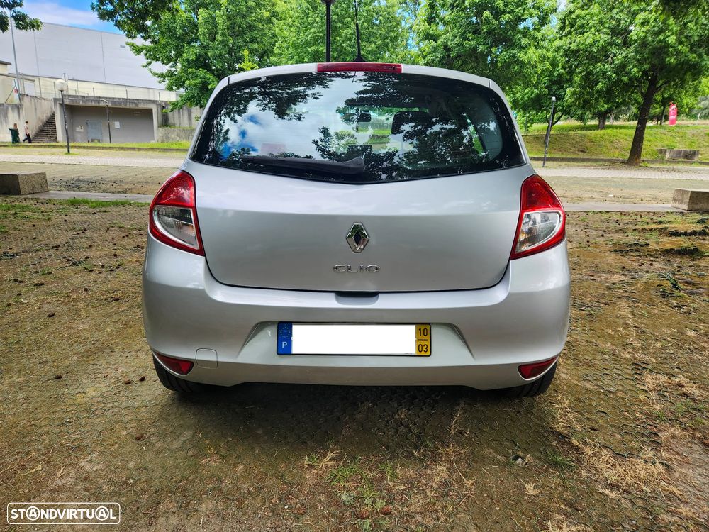 Renault Clio 1.2 16V Dynamique - 7