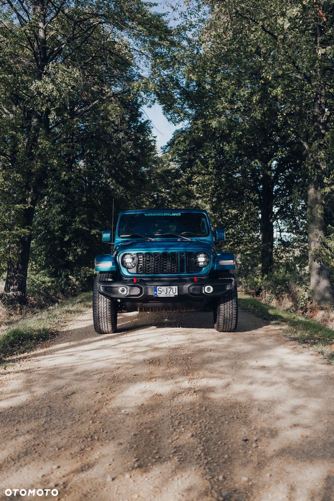 Jeep Wrangler 2025 photo 2