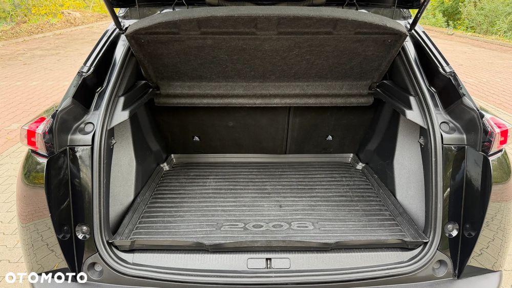 Peugeot 2008 1.2 PureTech Allure Pack S&S - 19