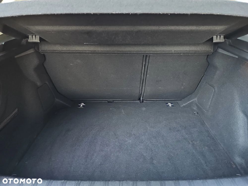 Peugeot 308 1.5 BlueHDi Active Pack Business S&S - 29