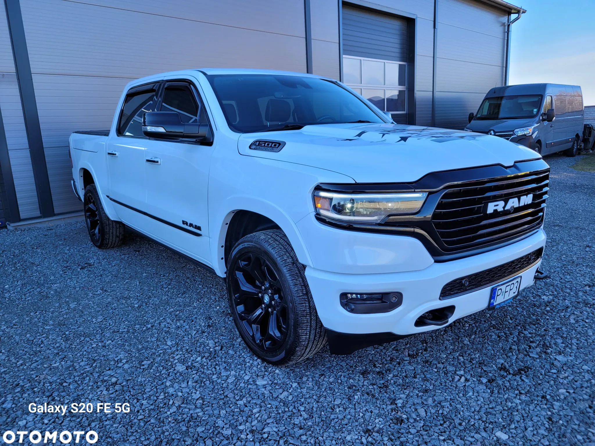 RAM 1500 Crew Cab Limited - 10