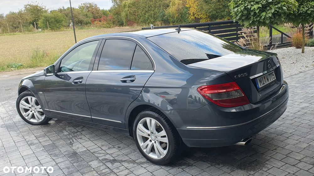 Mercedes-Benz Klasa C 200 Kompressor Avantgarde - 28