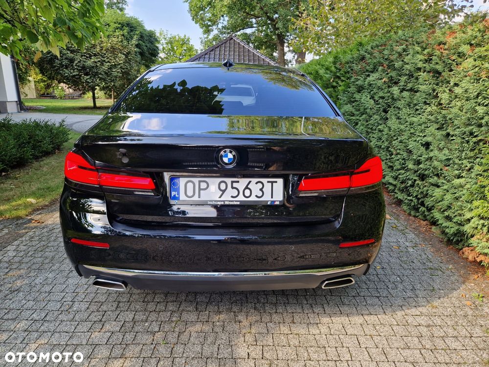 BMW Seria 5 518d Luxury Line - 9