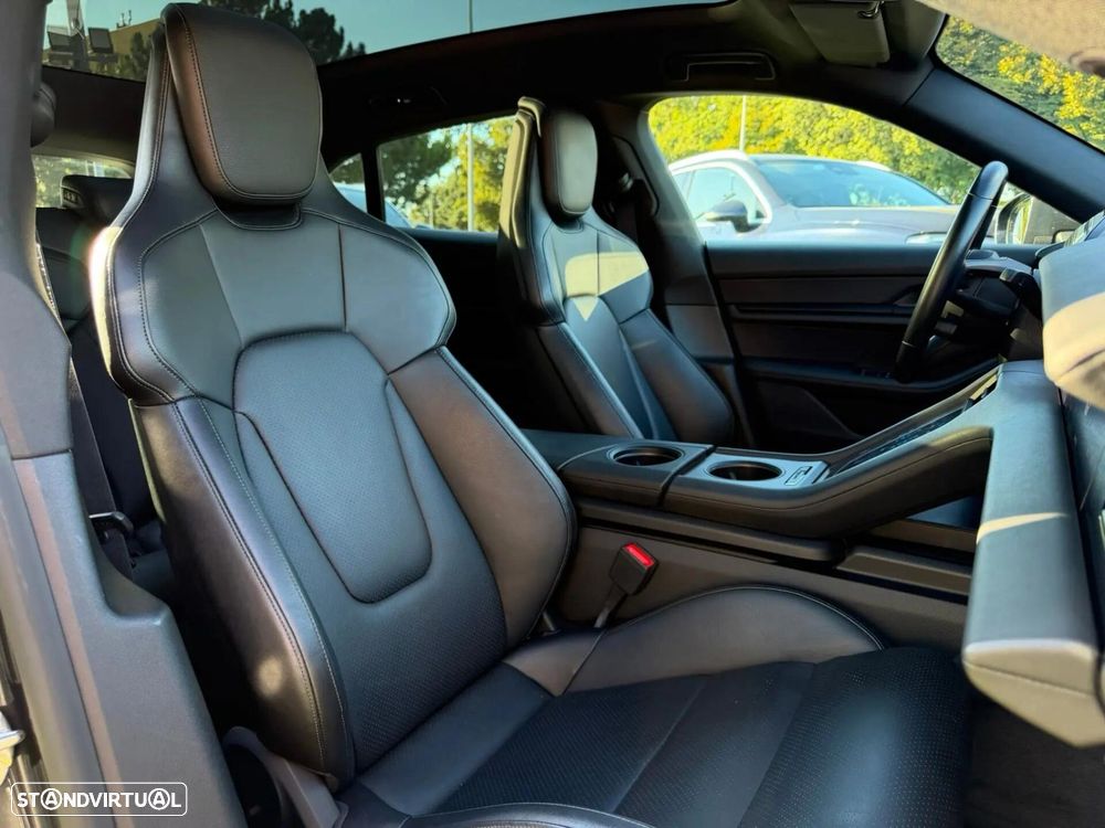 Porsche Taycan Sport Turismo Standard - 23