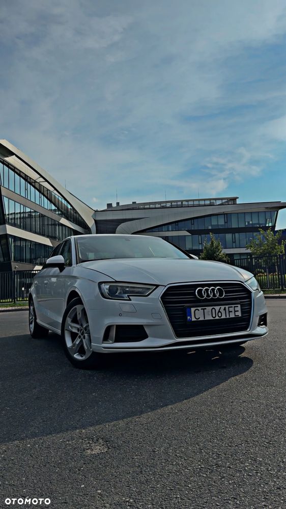 Audi A3 Limousine 1.0 TFSI Sport S tronic - 1