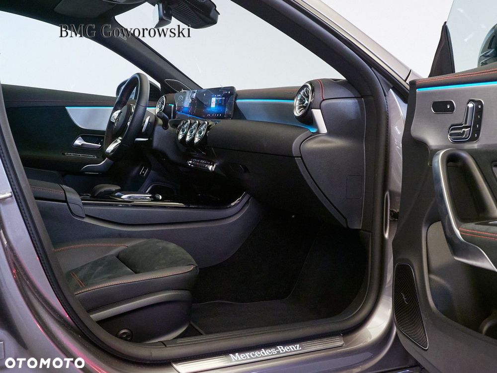 Mercedes-Benz CLA 200 mHEV AMG Line 7G-DCT - 8