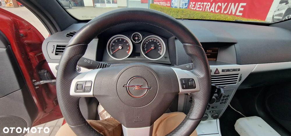 Opel Astra 2.0 Turbo Edition - 5