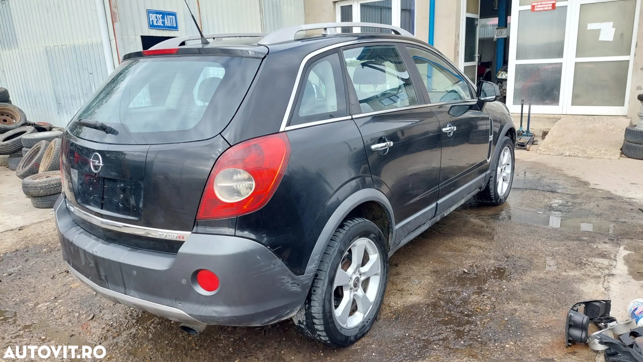 Dezmembram Opel Antara an 2008 motor 2.0 Cdti cutie 4x4 Automata - 7