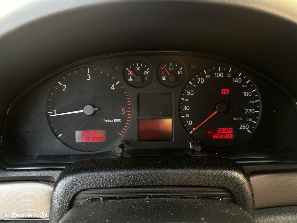 Audi A4 Avant 1.9 TDI Sport - 10
