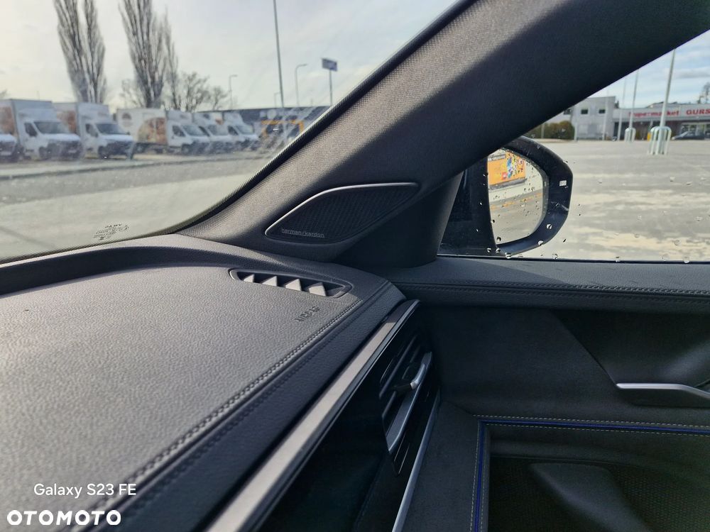 Volkswagen Passat - 41