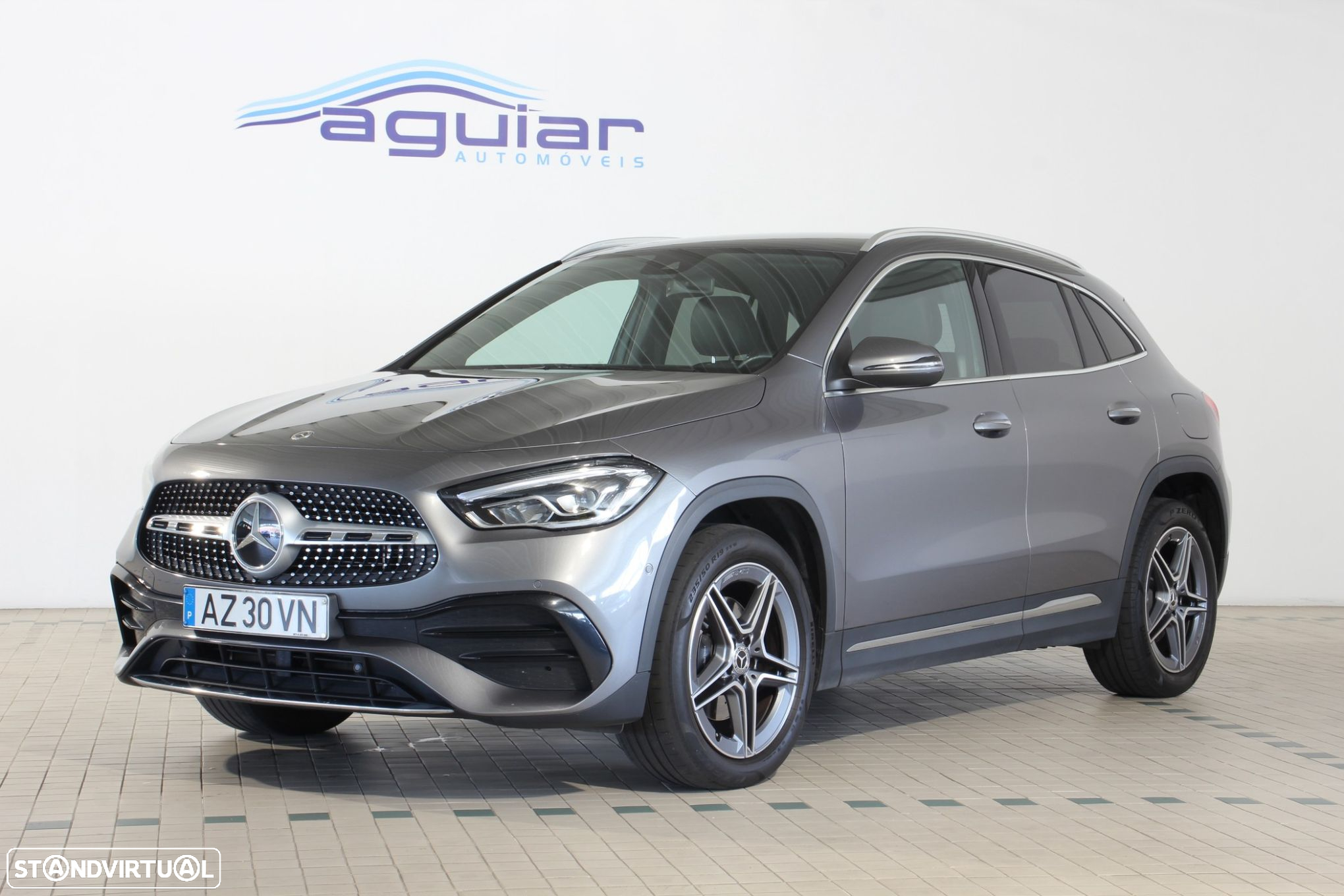 Mercedes-Benz GLA 250 e AMG Line - 2