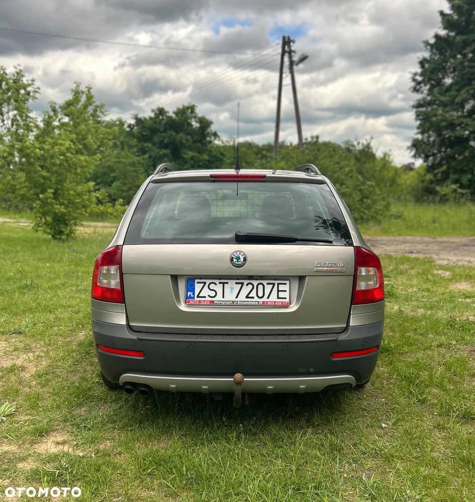 Skoda Octavia 1.8 TSI 4x4 Scout - 5