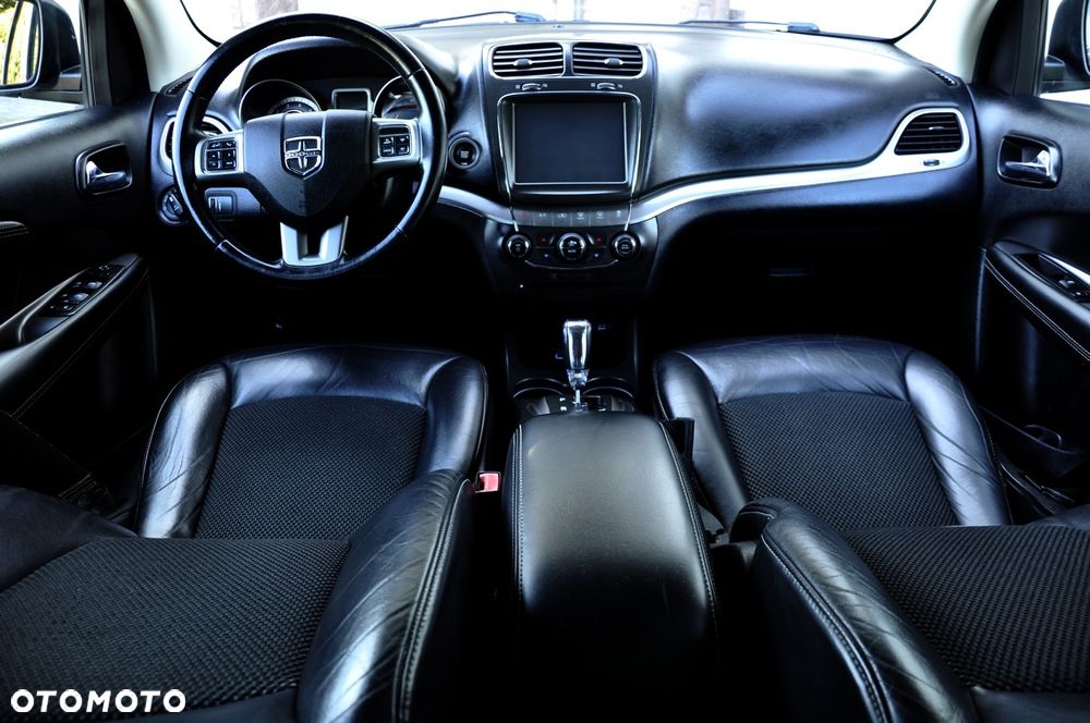 Dodge Journey - 36