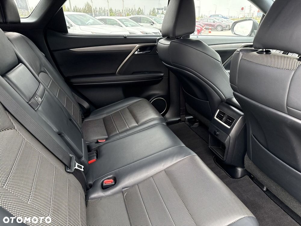Lexus RX 200t / 300 F Sport - 15
