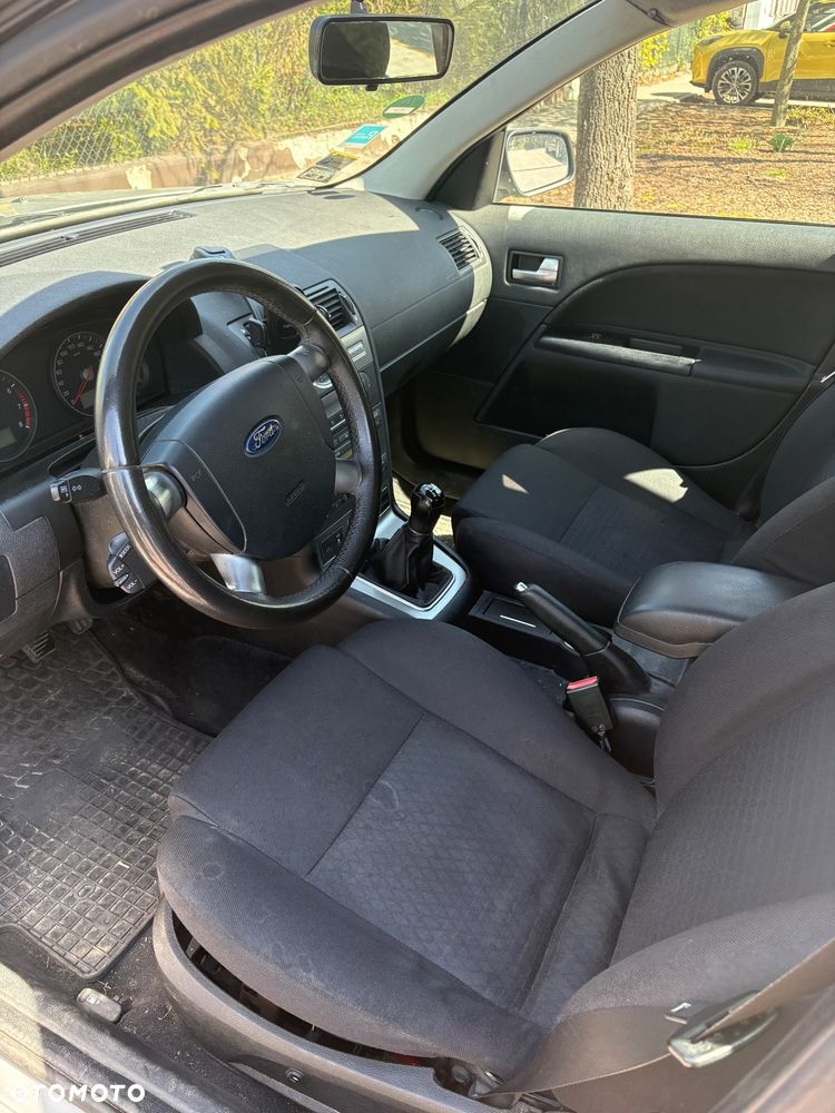 Ford Mondeo 2.0 Trend - 7