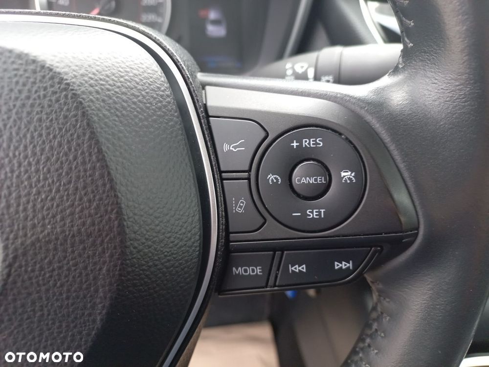 Toyota Corolla - 18