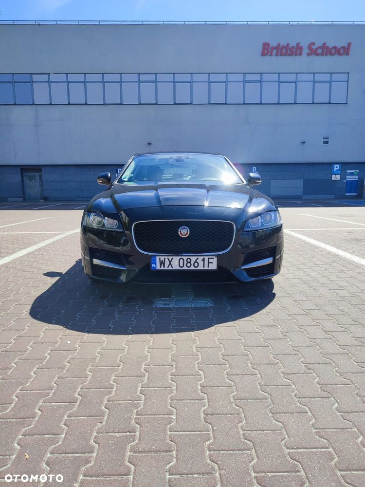 Jaguar XF 2.0 i4D Portfolio - 4