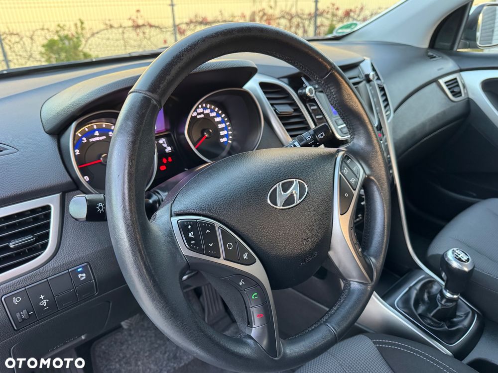 Hyundai i30 - 26