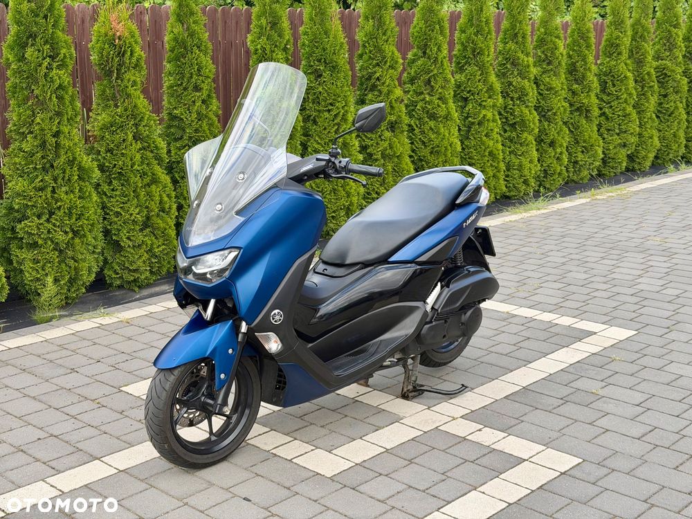 Yamaha NMAX - 4