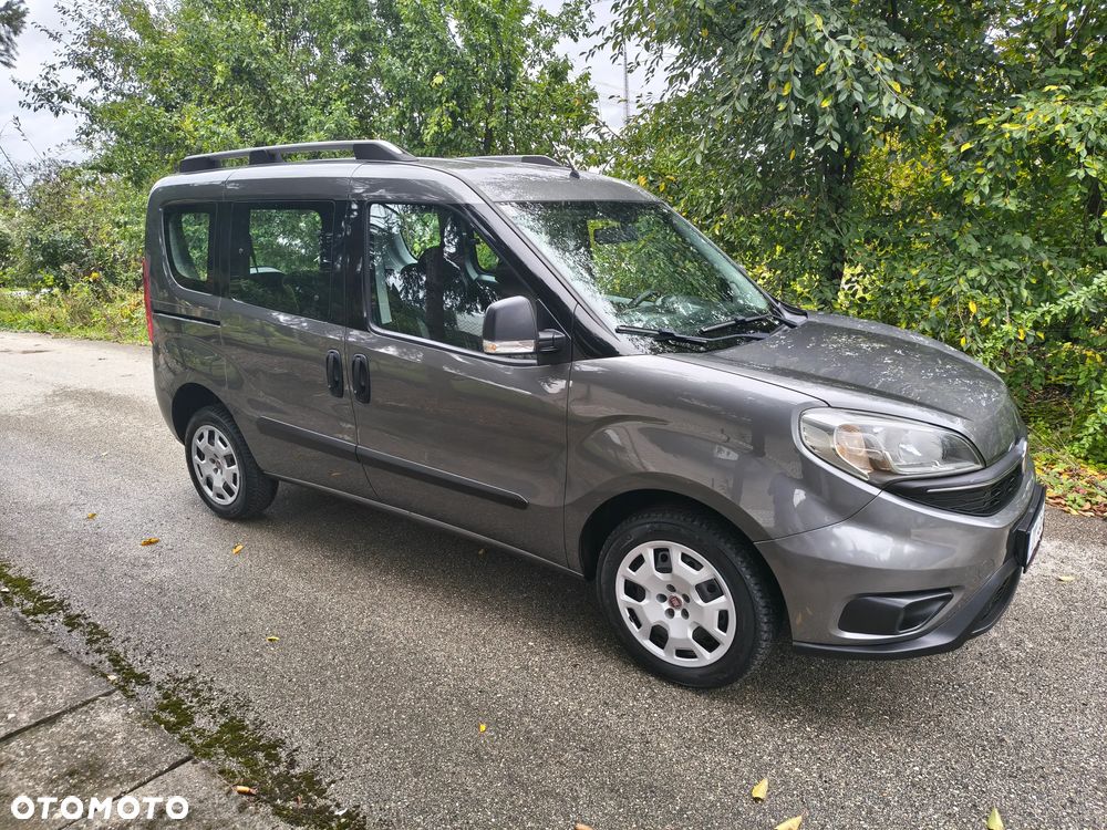 Fiat Doblo 1.4 16V Emotion - 10