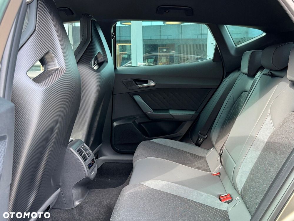 Cupra Formentor 2.5 TSI 4Drive VZ5 DSG - 37