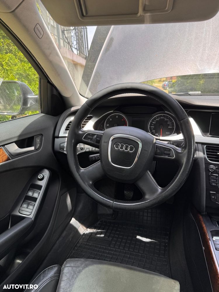 Audi A4 Avant 2.0 TDI - 6