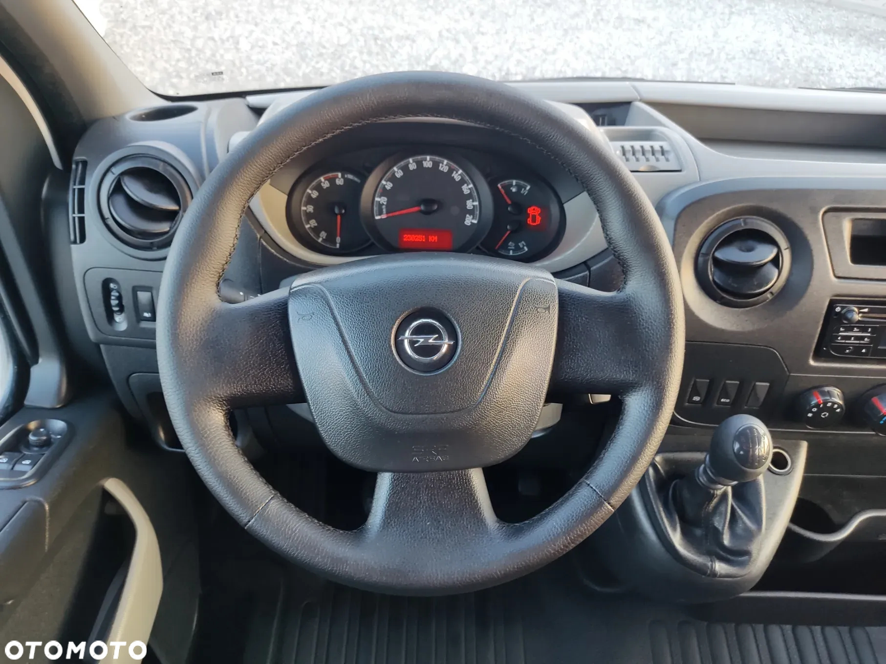 Opel Movano - 36