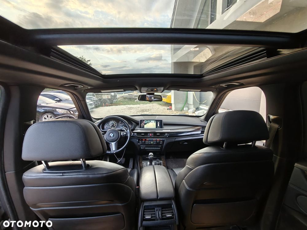 BMW X5 xDrive50i Sport-Aut - 8