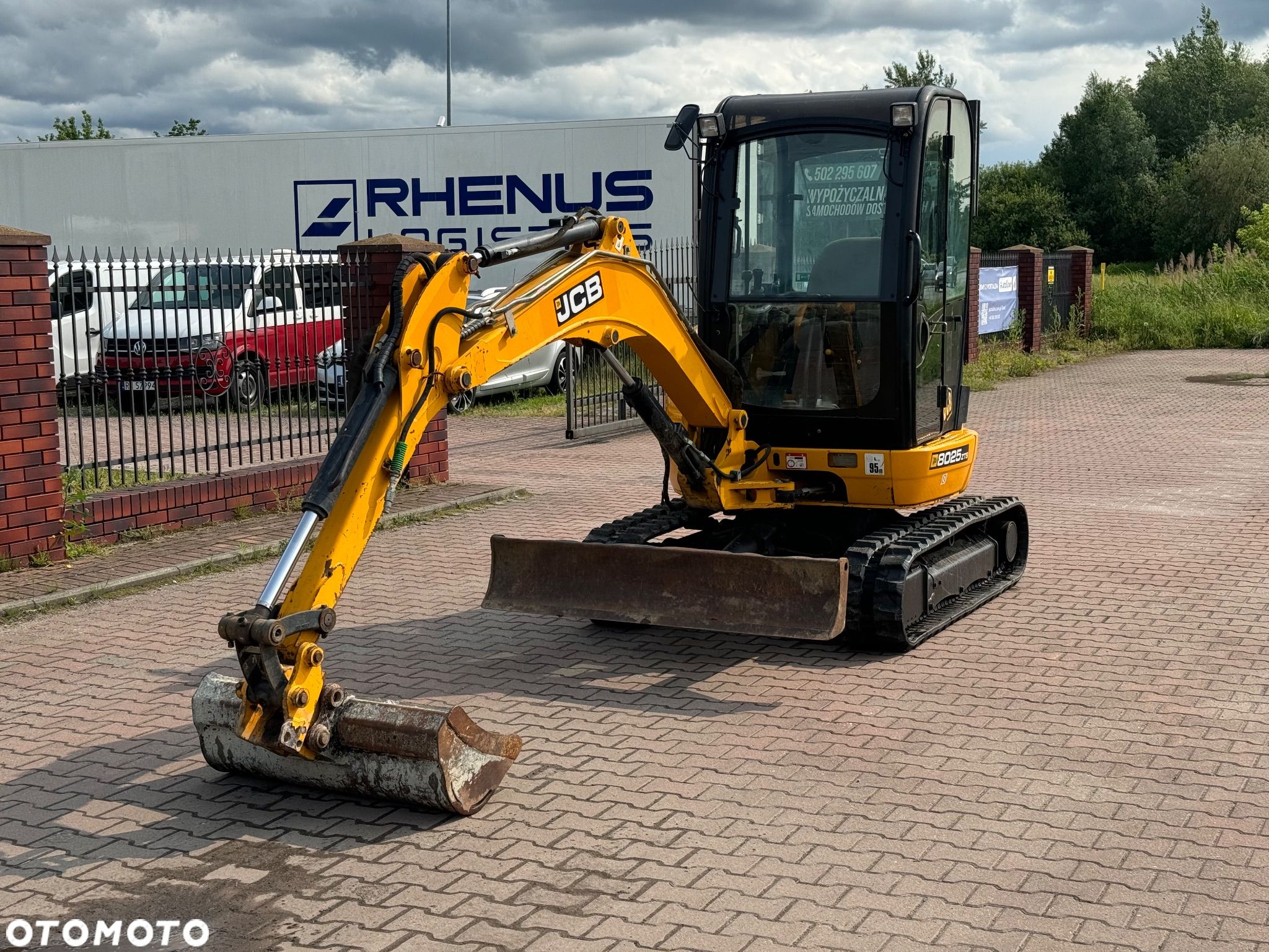 JCB 8025 - 1