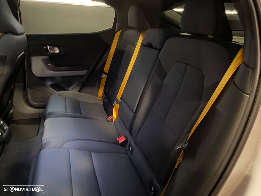 Polestar 2 Long Range 78 kWh AWD Performance - 36