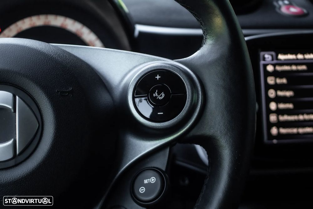 Smart ForFour EQ pulse - 14