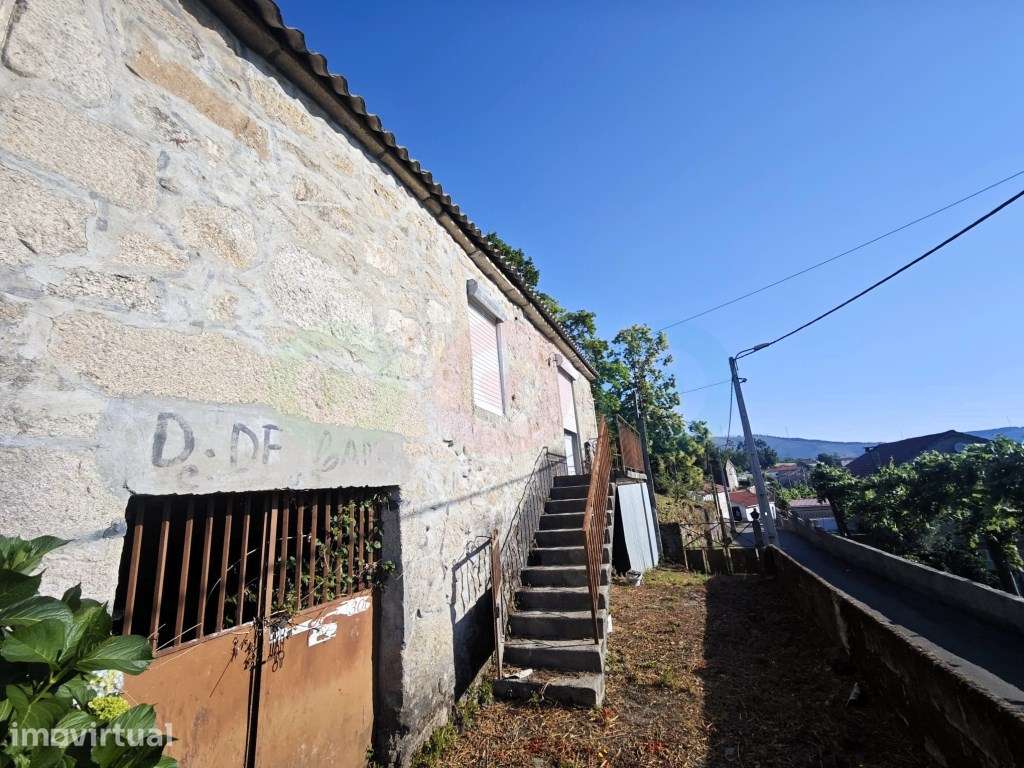 Moradia T3 com terreno em Vilar de Cunhas - View 5