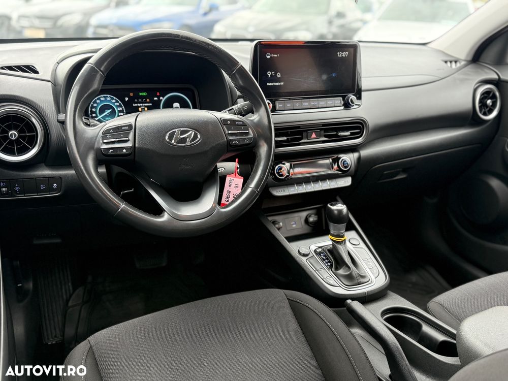 Hyundai KONA 1.6 CRDi DCT 4WD Style - 4